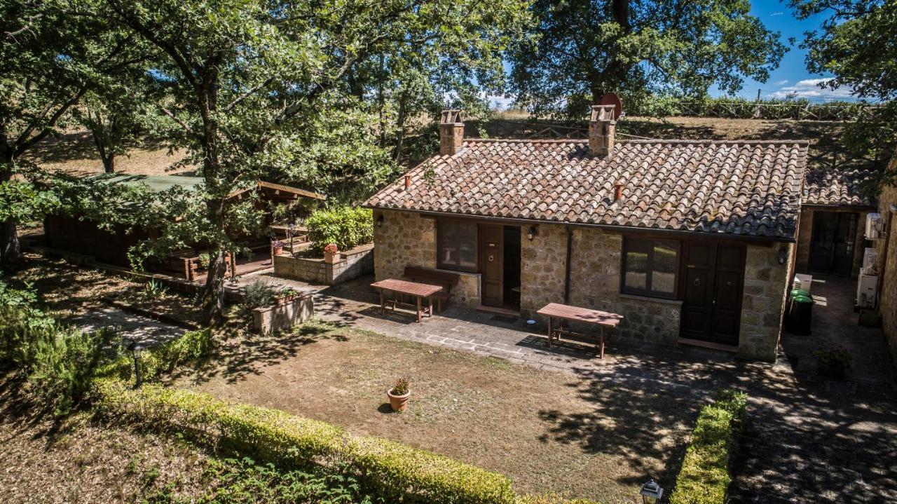 Vila Poggio Cava Sovana Exteriér fotografie
